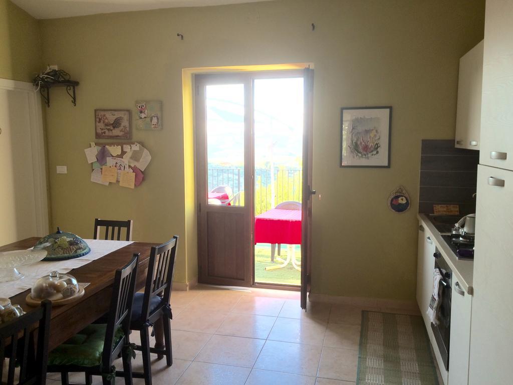 B&B La Casa In Campagna Collecorvino Luaran gambar